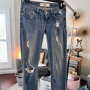 Hollister jeans, waist 25, length 33.